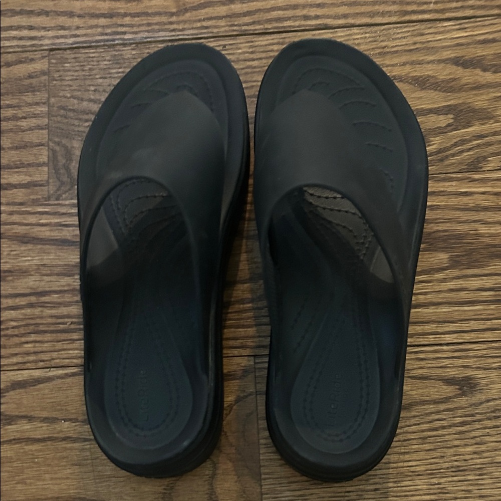 CROCS Black Platform Sandals - Picture 5 of 7